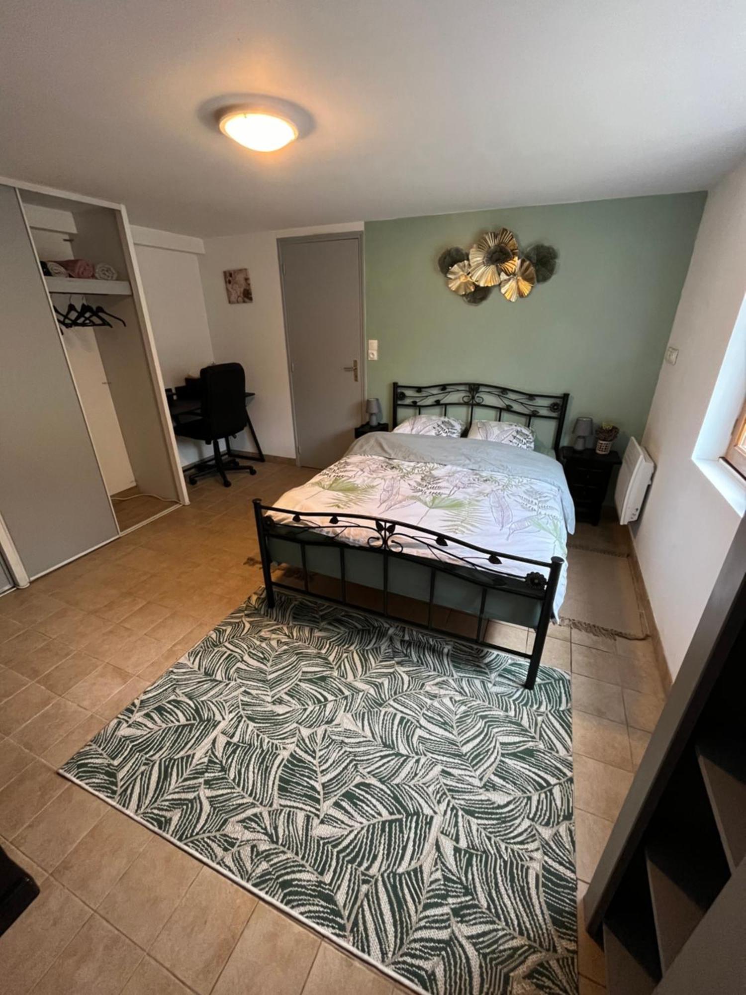 Logement Paisible En Bord De Vienne Bonneuil-Matours 外观 照片
