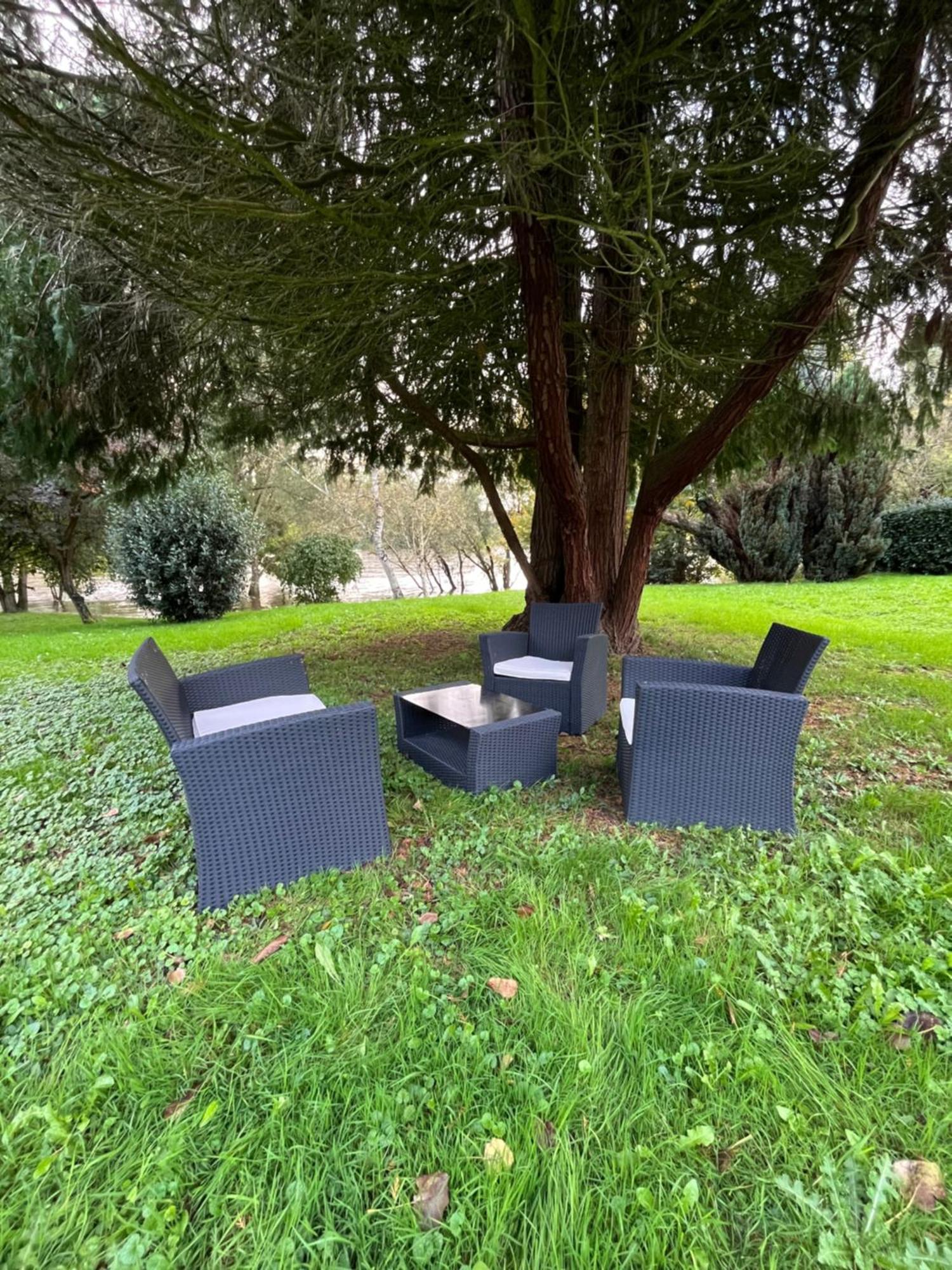 Logement Paisible En Bord De Vienne Bonneuil-Matours 外观 照片